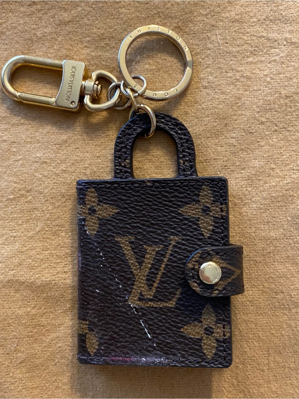 Louis Vuitton My Icon Photo Holder Keychain / Bag Charm 💗 Orig $600 👜
